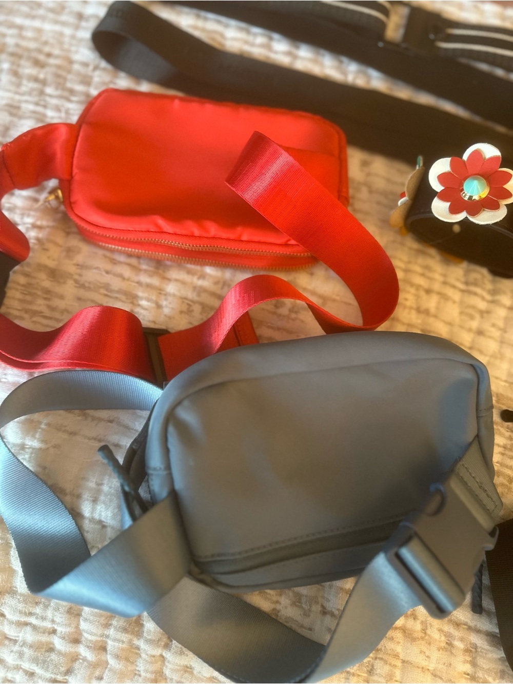 ACCESSORIES BUNDLE - Picture 7 of 11